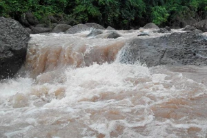 Ép vợ quan hệ tình dục rồi giết vợ dã man