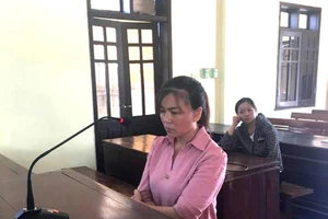 'Nữ quái' không sợ… ở tù