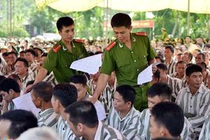 'Đặc xá thời gian qua bị lạm dụng'