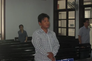 Chủ nợ bị đánh trọng thương vì chửi cha mẹ con nợ