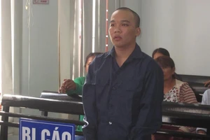 Mất xe máy vì nhờ mua giùm… kiếm Nhật