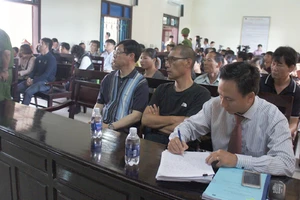 Hoãn xử vụ sập giàn giáo ở Formosa làm 13 công nhân chết