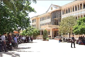 Vụ gây rối tại UBND thị xã Kỳ Anh: Bắt tạm giam hai người