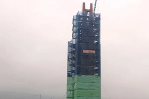 Formosa Hà Tĩnh xây dựng tháp 'tinh thần bảo lũy' không phép