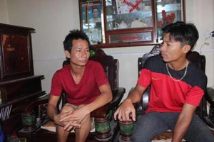 Khen thưởng công an viên đã giải thoát con tin bị gí dao vào cổ