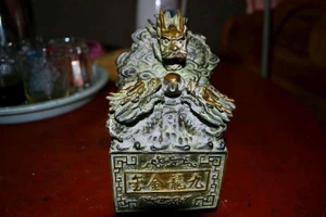 Nghệ An xin thành lập hội đồng thẩm định ấn tín 'lạ'