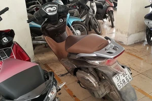 Bóp cổ công an để... giải vây cho em trai 