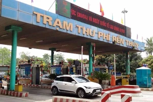 Ô tô chính chủ được giảm 50% vé qua cầu Bến Thủy