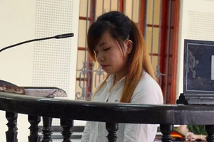 Kiều nữ đồng ý bán mình qua Trung Quốc lấy 80 triệu