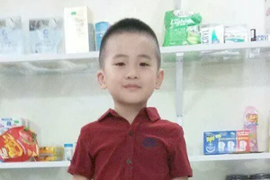 Tìm kiếm bé trai 6 tuổi nghi bị bắt cóc