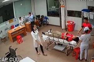 Chủ tịch phường tường trình về clip đánh bác sỹ