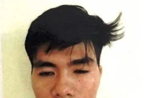 Khởi tố thanh niên đánh cảnh sát cơ động