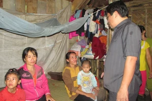 Tìm thấy thi thể người tàn tật bị nước lũ cuốn trôi 