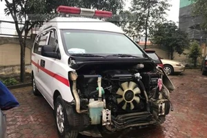Tạm giữ tài xế xe cứu thương gây tai nạn rồi bỏ trốn