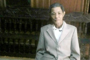 Cụ ông 67 tuổi nhặt được hơn cây vàng trả lại người mất