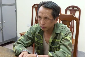 Bắn 5 phát vào công an, giải vây đồng bọn ôm 15 bánh heroin