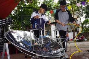 Đại sứ quán Mỹ hẹn thầy giáo và học sinh phỏng vấn lần thứ 3