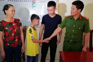 Giải cứu trẻ 12 tuổi bị bắt cóc đòi 50 triệu đồng 