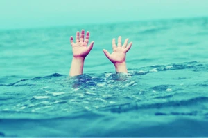 Thương tâm: 2 học sinh lớp 1 đuối nước tử vong