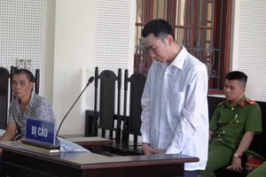 Sát hại bạn xong lên giường nằm nói: 'Tau chịu chết'