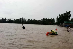 Đi bắt cá sau mưa bão, 1 học sinh lớp 4 bị tử vong 