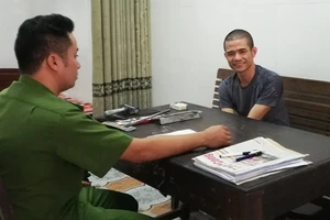 Công an thông tin về 2 người cố thủ ở Vinh bằng lựu đạn