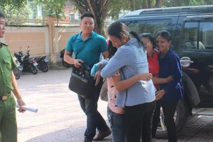 Giải cứu 2 nữ sinh bị dụ dỗ đi làm thuê 