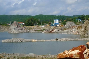 Đóng cửa mỏ đá ở Nghệ An do 2 công ty có nhiều vi phạm 