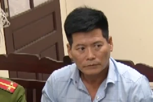 Khám nhà, phát hiện 3 bánh heroin, 14.000 viên ma túy tổng hợp