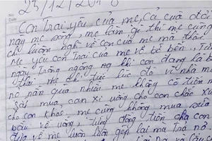 Người phụ nữ để lại lá thư cho con trai rồi nhảy cầu tự tử