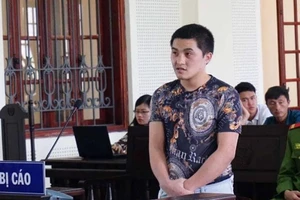 Tử hình kẻ nhận giùm tiền bán ma túy