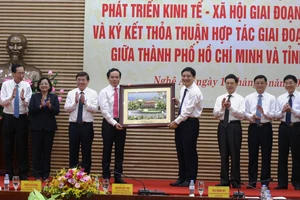 Nghệ An - TP.HCM tiếp tục hợp tác phát triển kinh tế - xã hội 