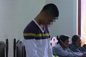 16 tuổi giết hai người, nhận mức án 17 năm tù 