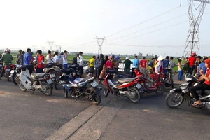 Cháu tật nguyền tử vong, bà nội 95 tuổi thiếu người đỡ đần