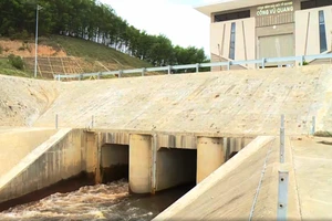 Xả đập nước Ngàn Trươi, nguy cơ ô nhiễm 4 sông 