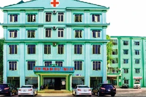 Chồng tá hỏa thấy kết quả siêu âm của mình có... buồng trứng