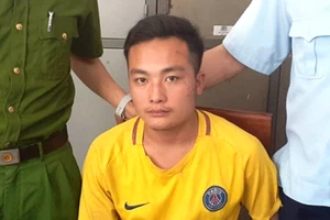 Vận chuyển thuê 4 kg ma túy lấy công 1.000 USD