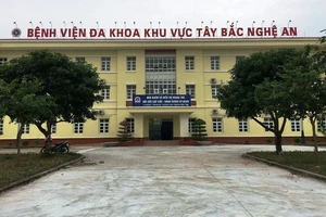 2 bé song sinh tử vong sau tiêm vaccine, chưa dám cho mẹ biết