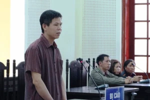 Chém chết người đòi nợ thuê, lĩnh án tù chung thân 