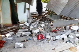 Nổ lớn sập nhà: Bố và con trai tử vong, con dâu trọng thương 