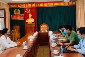 Phạt thầy giáo 10 triệu đồng vì lên Facebook viết sai 