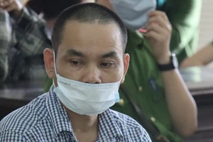 Xiết nợ bạn bằng cách lấy ma túy về bán