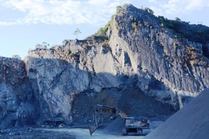 Cử tri kiến nghị đóng mỏ đá ở Đô Lương