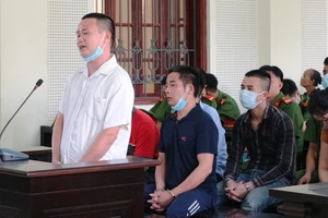 Người tình than cần tiền, chàng trai lãnh án tử