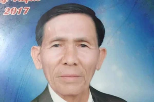 Khởi tố bảo vệ trường quay clip khi hiếp dâm học sinh lớp 7 