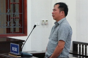 Tự phong phó giám đốc lừa 6 người lấy 800 triệu mua xe hơi