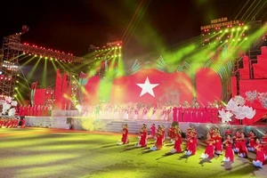 Long trọng kỷ niệm 990 năm danh xưng Nghệ An