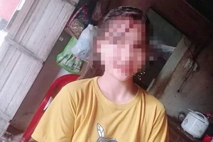 Nữ sinh 'mất tích' đi làm thuê để mua điện thoại