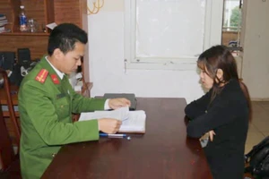 Cô gái lừa 37 người đi xin việc để lấy tiền 