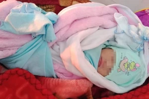 Nghệ An: Thêm bé sơ sinh bị bỏ rơi trong đêm giá rét 